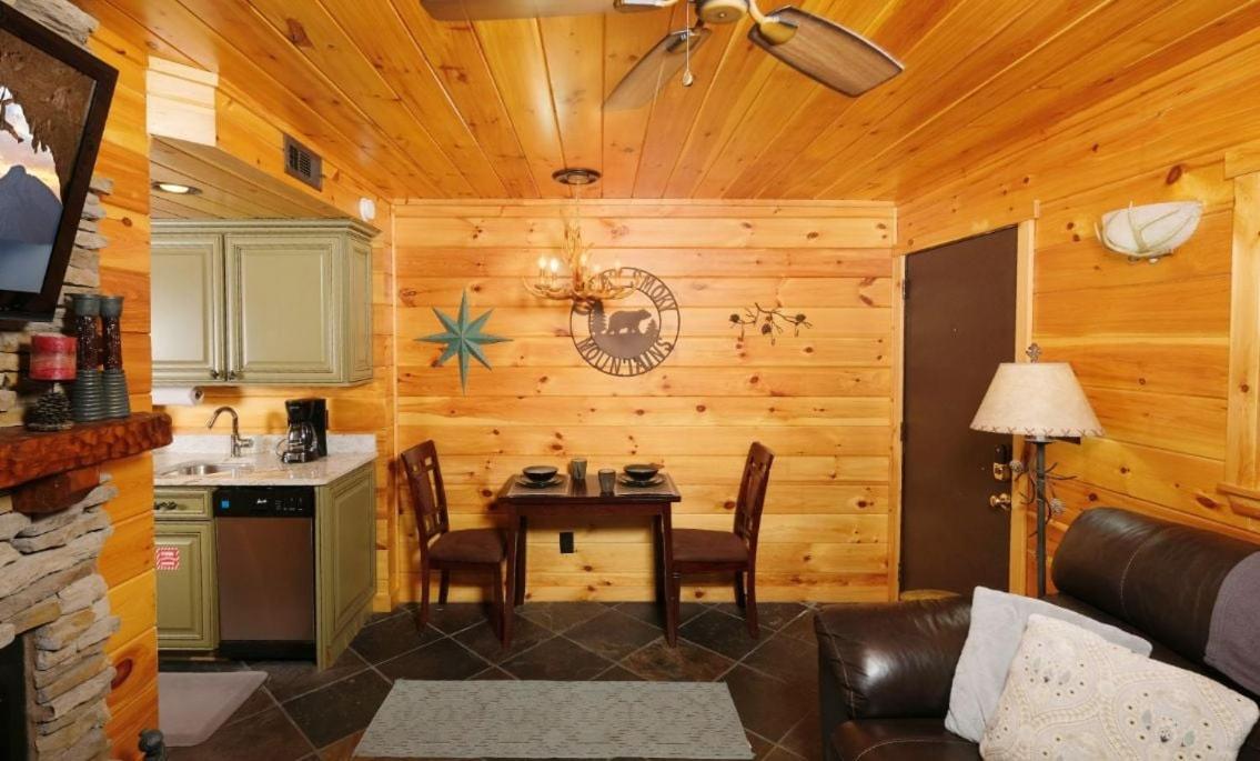 Oak Square 206 Apartment Gatlinburg Exterior photo